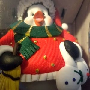 NWT Traditions penguin santa ornament